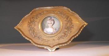 Metal Container - brass - 1890 Metal Container - brass - 1890