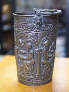 Metal Container - brass - 1800 Metal Container - brass - 1800