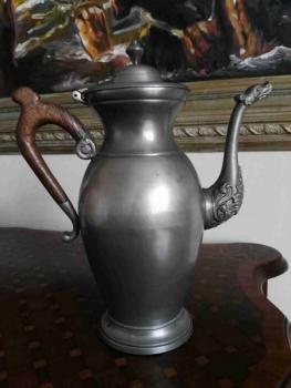 Teapot - tin - 1850 Teapot - tin - 1850