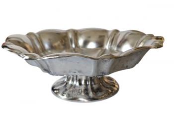 Pedestal Bowl - silver - 1920 Pedestal Bowl - silver - 1920
