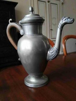 Small teapot - tin - 1850 Small teapot - tin - 1850