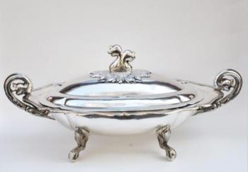 Bowl - silver - 1740 Bowl - silver - 1740