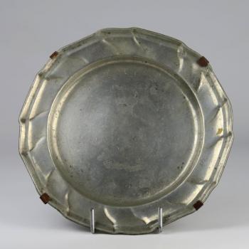 Pewter Plate - tin - 1770 Pewter Plate - tin - 1770